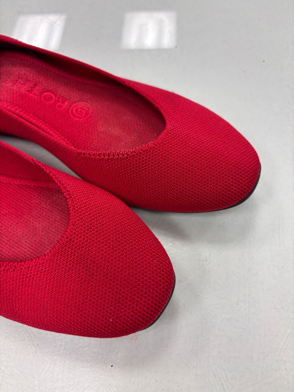 Rothy's Red square Pointed Slip-On Flats 7.5 - Picture 2 of 6